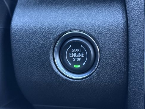 New 2026 GMC Acadia Denali w/ Super Cruise Package image 25