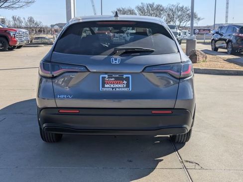 Used 2026 Honda HR-V LX image 7