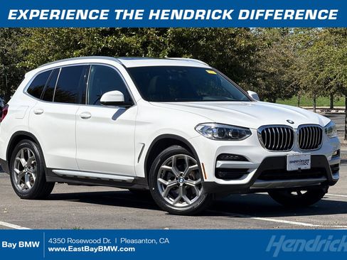 Used 2021 BMW X3 xDrive30e w/ Premium Package image 1