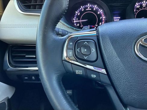 Used 2015 Toyota Avalon XLE Touring image 24