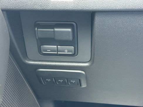 New 2026 GMC Canyon Elevation w/ LPO, Sports Bar Package image 26