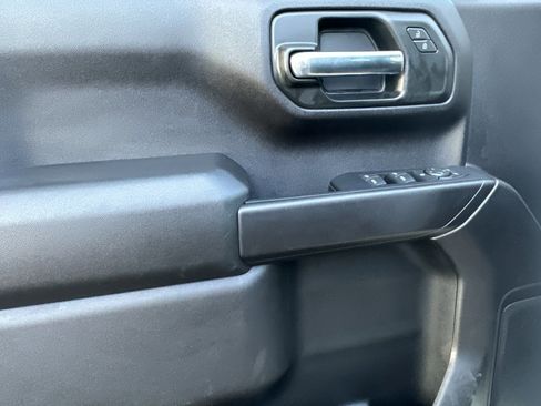 Used 2024 Chevrolet Silverado 1500 Custom Trail Boss image 11