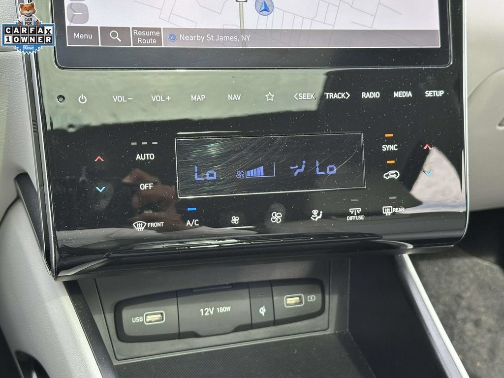 Used 2024 Hyundai Tucson Limited AWD/4WD image 30
