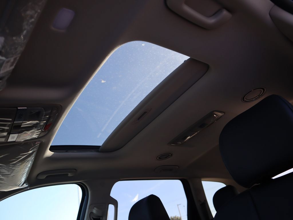 New 2025 Kia Telluride S FWD image 47