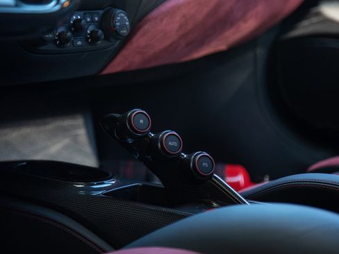 Certified 2019 Ferrari 488 Pista Coupe image 23