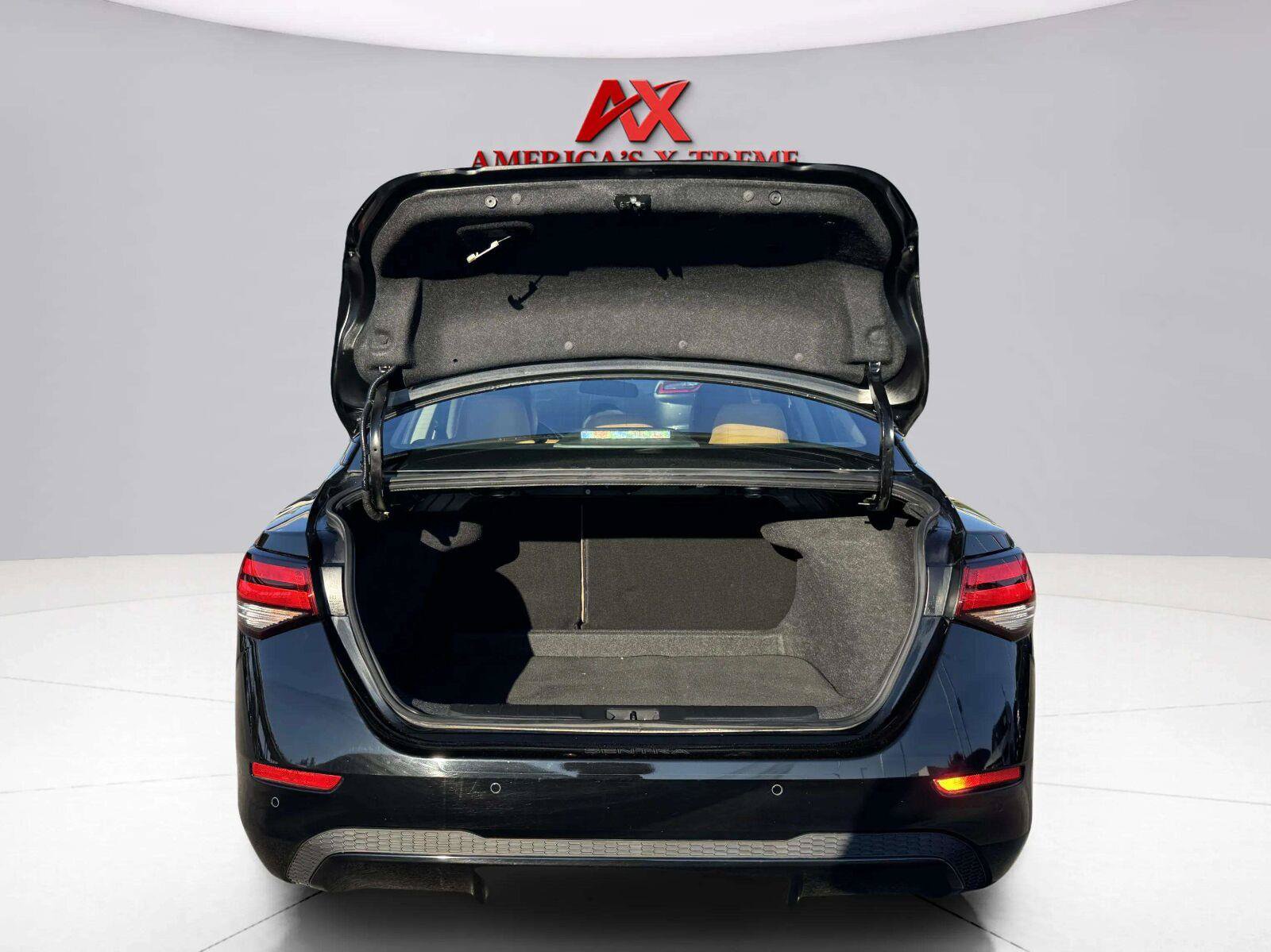 Used 2021 Nissan Sentra SV w/ SV Premium Package FWD image 43