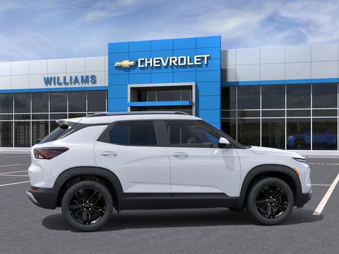 New 2026 Chevrolet TrailBlazer LT w/ Convenience Package AWD/4WD image 5