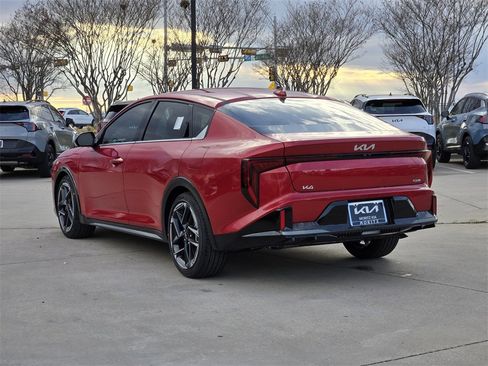 New 2025 Kia K4 GT-Line image 3