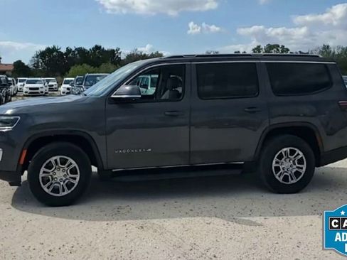 Used 2022 Jeep Wagoneer Series I w/ Convenience Group I image 4