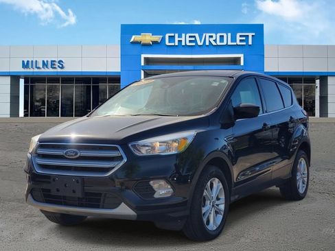 Used 2019 Ford Escape SE AWD/4WD image 2