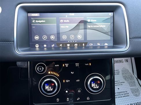 Used 2020 Land Rover Range Rover Evoque S image 16