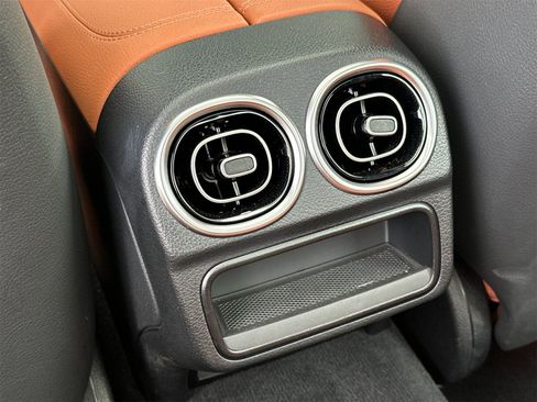 Certified 2025 Mercedes-Benz C 300 Sedan image 14