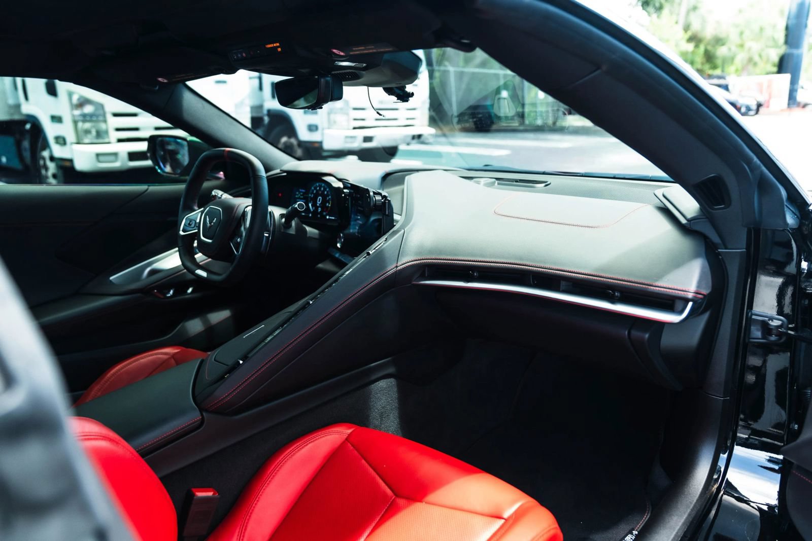 Used 2025 Chevrolet Corvette Z06 RWD image 22