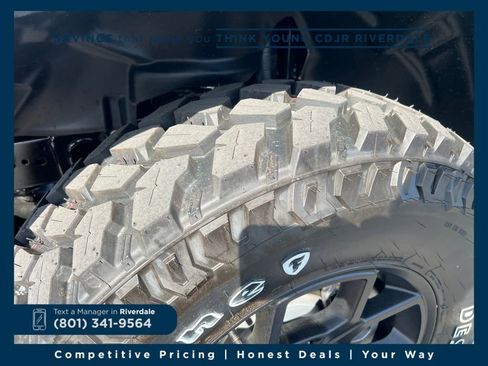 New 2026 Jeep Gladiator Sport image 25