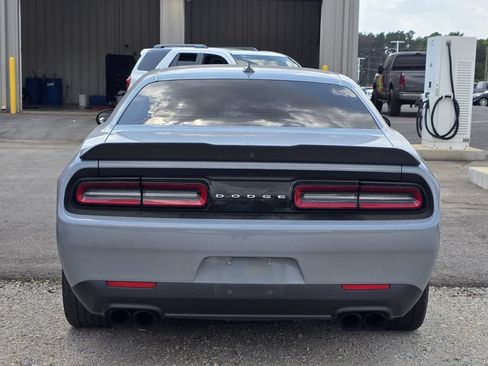 Used 2021 Dodge Challenger R/T Scat Pack RWD image 6
