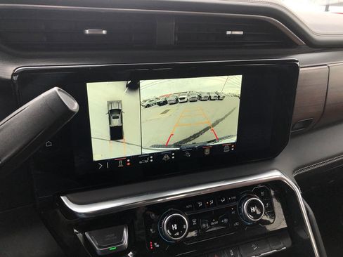 Used 2024 GMC Sierra 2500 Denali Ultimate image 20