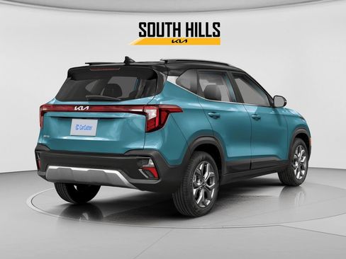Used 2024 Kia Seltos S image 2