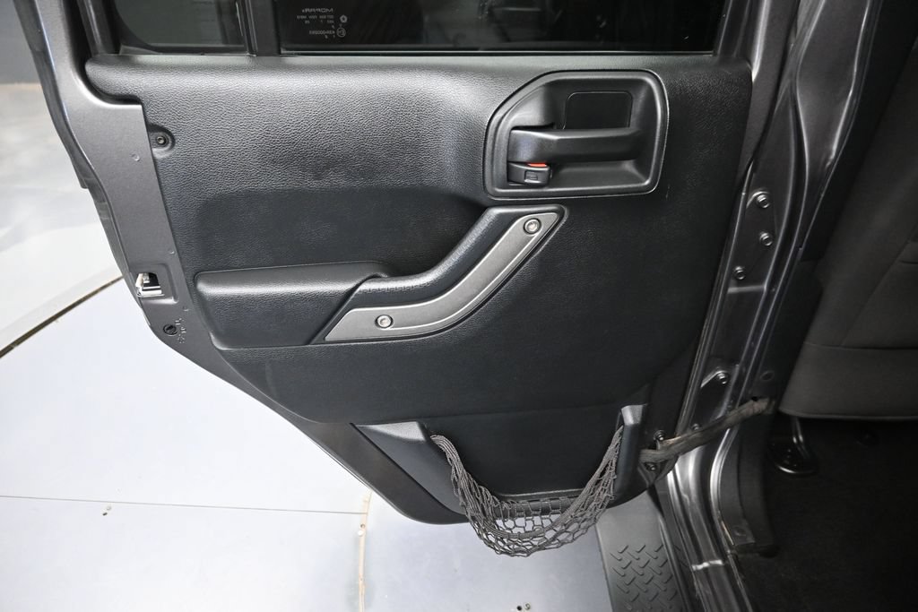 Used 2017 Jeep Wrangler Unlimited Sport w/ Quick Order Package 24S AWD/4WD image 26
