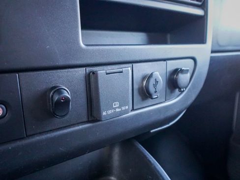 Used 2022 Chevrolet Express 3500 w/ Power Convenience Package RWD image 21