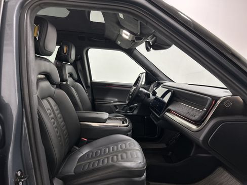 Used 2022 Rivian R1S Launch Edition AWD/4WD image 24