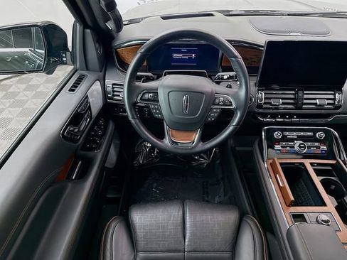 Used 2024 Lincoln Navigator L Black Label image 24