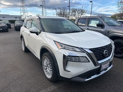 Used 2021 Nissan Rogue SV