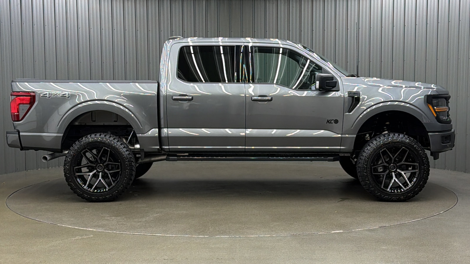 Used 2026 Ford F150 XLT w/ Equipment Group 302A MID AWD/4WD image 6