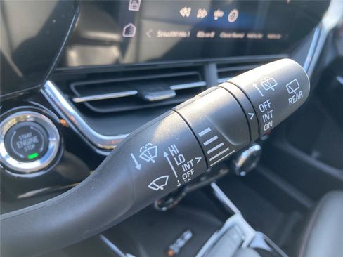 New 2026 Chevrolet Trax RS w/ Sunroof Package image 24