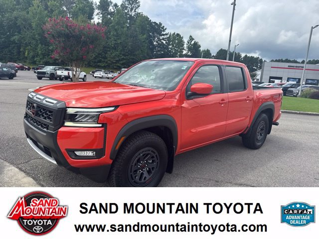 Used 2025 Nissan Frontier Pro-X w/ Tow Package RWD image 6