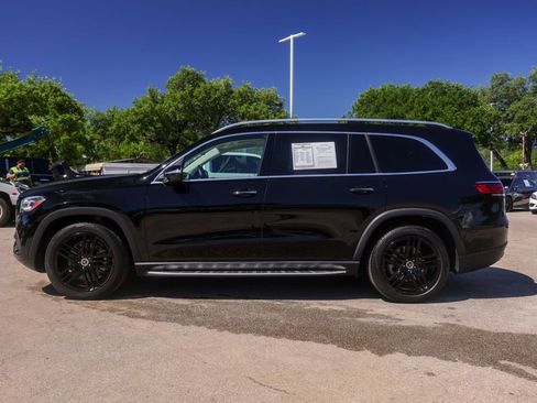 Used 2023 Mercedes-Benz GLS 450 4MATIC image 2