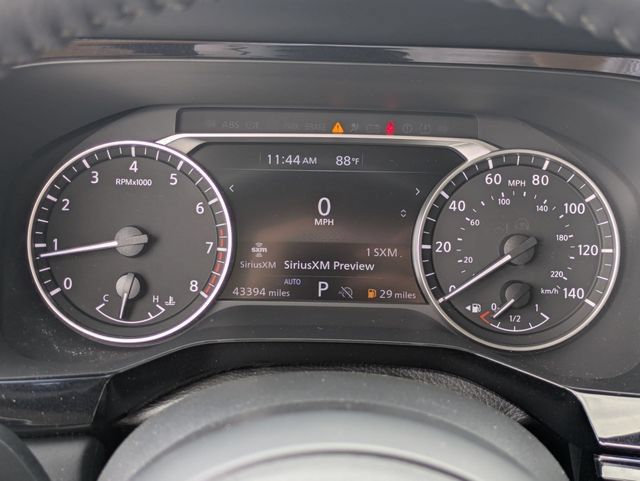 Used 2025 Nissan Pathfinder SV AWD/4WD image 20