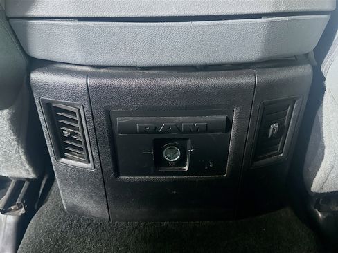 Used 2015 RAM 1500 Lone Star RWD image 27