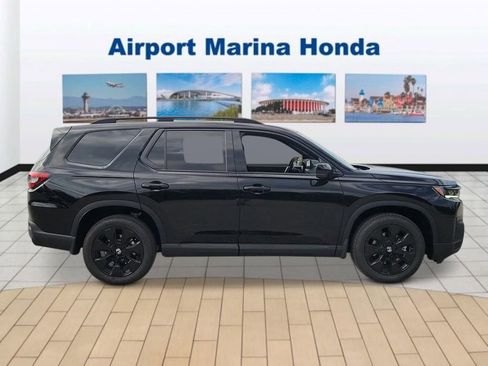 New 2026 Honda Pilot Black Edition image 6