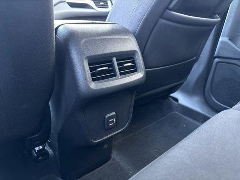 Used 2023 GMC Terrain SLE w/ Driver Convenience Package image 70