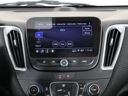 Used 2023 Chevrolet Malibu LS FWD image 28