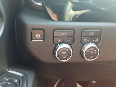 Used 2024 GMC Sierra 1500 Elevation AWD/4WD image 22