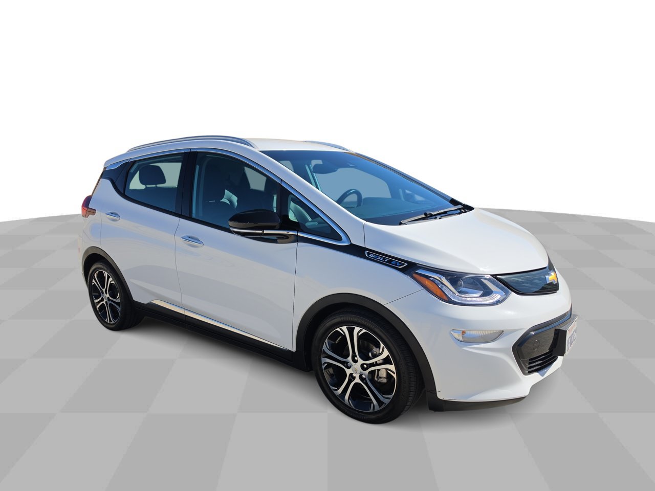 Used 2019 Chevrolet Bolt Premier w/ Infotainment Package FWD image 2