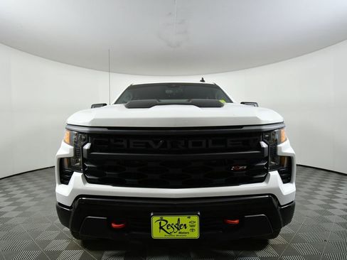 Used 2023 Chevrolet Silverado 1500 Custom Trail Boss AWD/4WD image 7