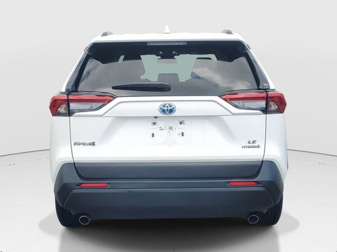 Used 2023 Toyota RAV4 LE image 6