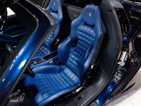 Used 2022 Ferrari F8 Tributo RWD image 20