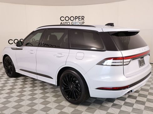 Used 2025 Lincoln Aviator Reserve w/ Equipment Group 201A AWD/4WD image 24