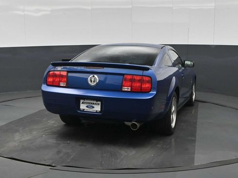 Used 2007 Ford Mustang Coupe RWD image 7