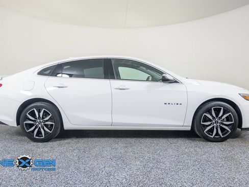 Used 2023 Chevrolet Malibu RS FWD image 8