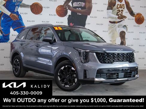 Used 2025 Kia Sorento S w/ Panoramic Sunroof Package image 1