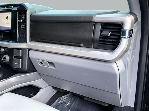Used 2024 Ford F250 XLT w/ FX4 Off-Road Package AWD/4WD image 19