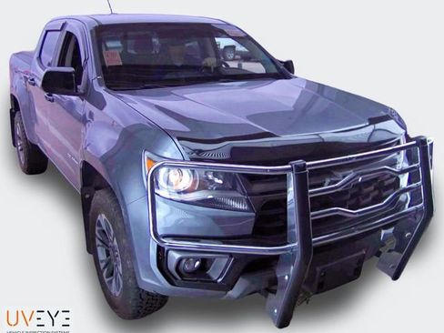 Used 2021 Chevrolet Colorado Z71 AWD/4WD image 2