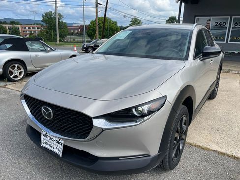 Used 2024 MAZDA CX-30 AWD 2.5 S w/ Select Sport Pkg image 3