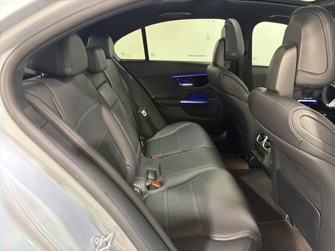 Used 2023 Mercedes-Benz C 300 4MATIC Sedan image 28