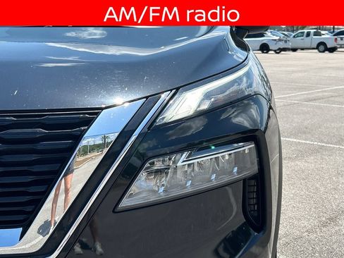 Used 2021 Nissan Rogue SL FWD image 12