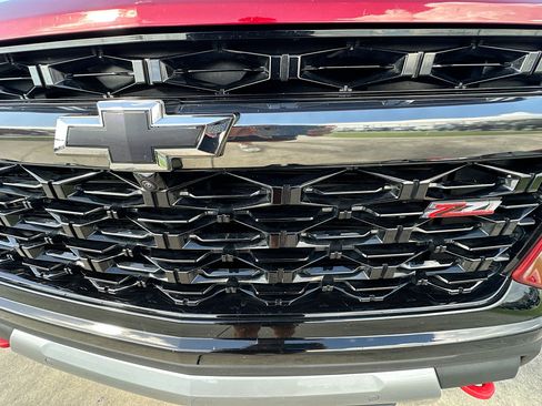 Used 2024 Chevrolet Traverse Z71 w/ Enhanced Driving Package image 36